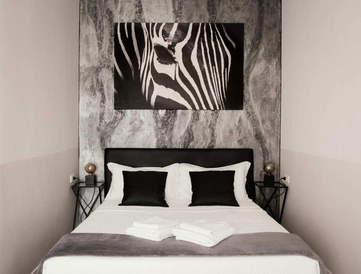 Deluxe Central Apartment Bergamo Bagian luar foto
